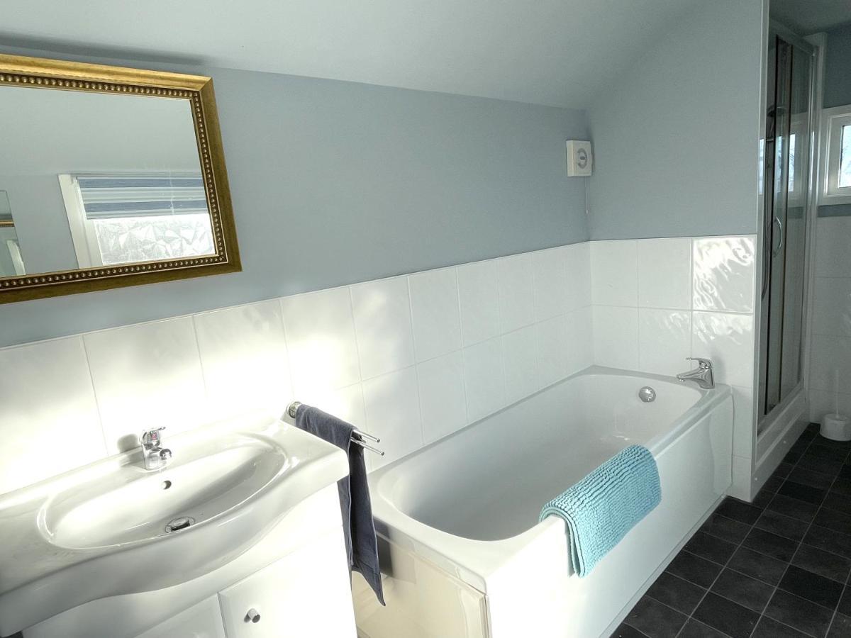 Shelley Holiday home Deal